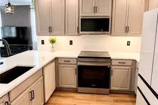 15338 Summit Pl Cir, Naples, FL 34119 - Photo 8