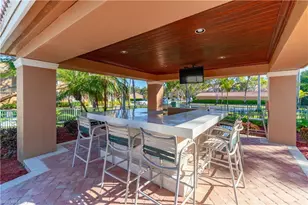 1270 Wildwood Lakes Blvd, Naples, FL 34104 - Photo 30