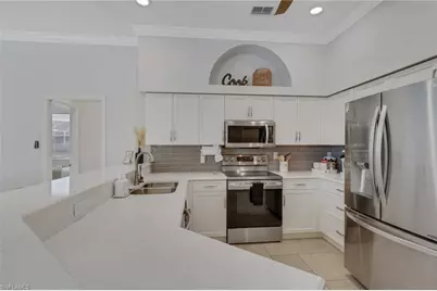 5121 Coldstream Ln, Naples, FL 34104 - Photo 12