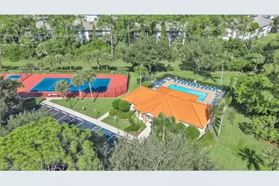 250 Robin Hood Cir #202, Naples, FL 34104 - Photo 34