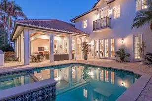 155 20th Ave S, Naples, FL 34102 - Photo 2