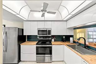 605 Augusta Blvd, Naples, FL 34113 - Photo 12