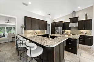 681 15th St SW, Naples, FL 34117 - Photo 4