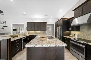 681 15th St SW, Naples, FL 34117 - Photo 18