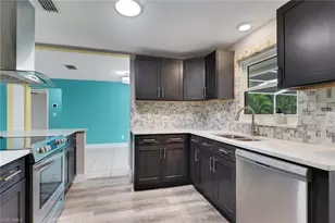 16500 Arbor Ridge Dr, Fort Myers, FL 33908 - Photo 8