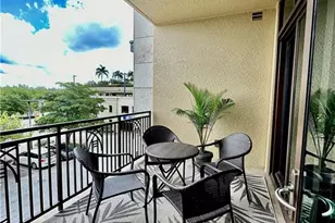 9115 Strada Pl, Naples, FL 34108 - Photo 12