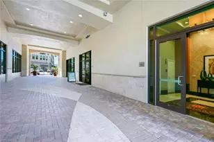 9115 Strada Pl, Naples, FL 34108 - Photo 28