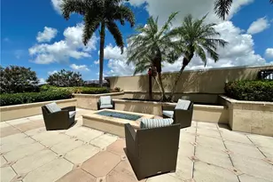 9115 Strada Pl, Naples, FL 34108 - Photo 18