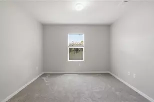 27580 Los Amigos Ln, Bonita Springs, FL 34135 - Photo 18