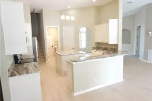 349 Sweet Bay Ln, Naples, FL 34119 - Photo 12