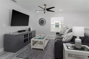 834 Gulf Pavilion Dr, Naples, FL 34108 - Photo 12