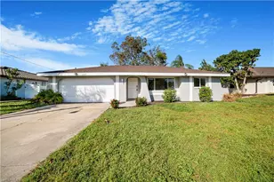 1224 SE 21st Pl, Cape Coral, FL 33990 - Photo 1