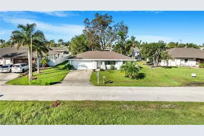 1224 SE 21st Pl, Cape Coral, FL 33990 - Photo 32