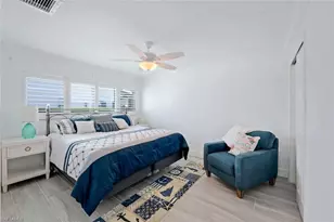 1250 Tuna Ct, Naples, FL 34102 - Photo 20
