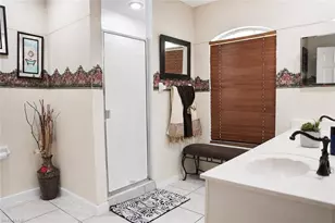 360 Jung Blvd W, Naples, FL 34120 - Photo 10