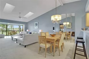 5376 Fox Hollow Dr, Naples, FL 34104 - Photo 4