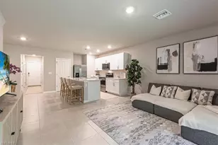 15457 Wildflower Cir, Naples, FL 34119 - Photo 10