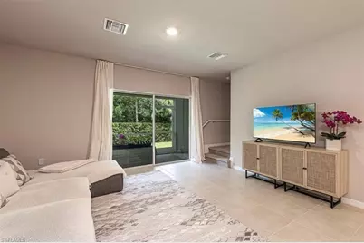 15457 Wildflower Cir, Naples, FL 34119 - Photo 8