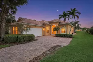 28032 Eagle Ray Ct, Bonita Springs, FL 34135 - Photo 2