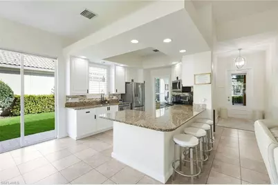 28032 Eagle Ray Ct, Bonita Springs, FL 34135 - Photo 6