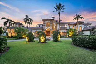 9663 Mashie Ct, Naples, FL 34108 - Photo 10