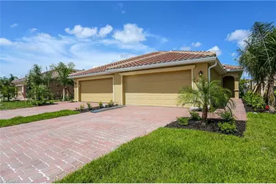 2599 Vine Ave, Naples, FL 34120 - Photo 2
