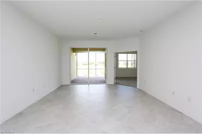 2599 Vine Ave, Naples, FL 34120 - Photo 10