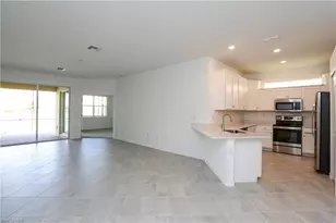 2599 Vine Ave, Naples, FL 34120 - Photo 8