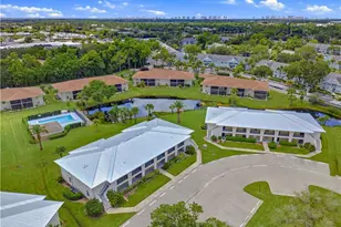 151 Cypress Way E, Naples, FL 34110 - Photo 20