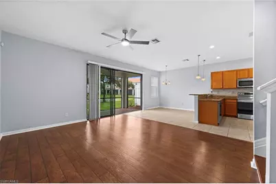 14796 Sutherland Ave #421, Naples, FL 34119 - Photo 6