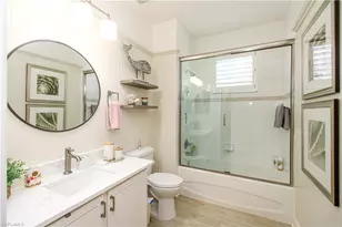 4853 Hampshire Ct, Naples, FL 34112 - Photo 12