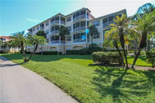 4853 Hampshire Ct, Naples, FL 34112 - Photo 4