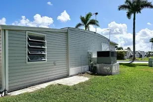 22 Turquoise Ave, Naples, FL 34114 - Photo 6