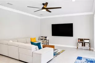 4384 Aurora St, Naples, FL 34119 - Photo 12