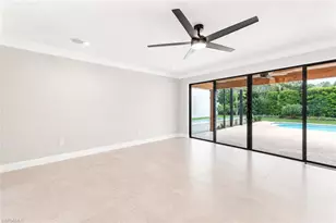 4384 Aurora St, Naples, FL 34119 - Photo 14