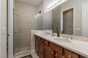 1325 Oceania Dr N, Naples, FL 34113 - Photo 12