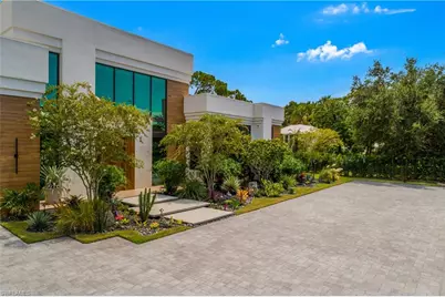 6616 Trail Blvd, Naples, FL 34108 - Photo 2