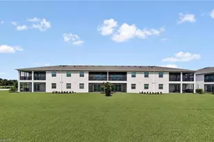 20520 Hazelnut Ct S, Lehigh Acres, FL 33936 - Photo 4