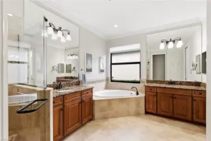 12732 Kinross Ln, Naples, FL 34120 - Photo 10
