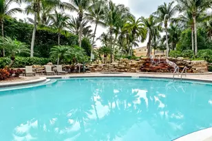 2605 Estrella Ct, Naples, FL 34109 - Photo 36