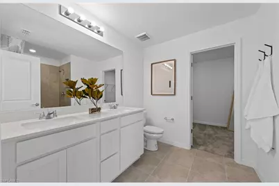 620 Oasis Lake Pl, Lehigh Acres, FL 33936 - Photo 32