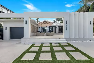 1095 Sandpiper St, Naples, FL 34102 - Photo 8