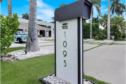 1095 Sandpiper St, Naples, FL 34102 - Photo 50
