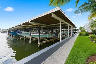 1100 8th Ave S, Naples, FL 34102 - Photo 30