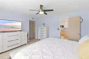 1100 8th Ave S, Naples, FL 34102 - Photo 18