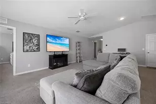 2105 NE 5th Ave, Cape Coral, FL 33909 - Photo 6