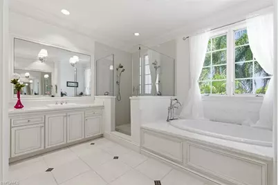 636 14th Ave S, Naples, FL 34102 - Photo 16