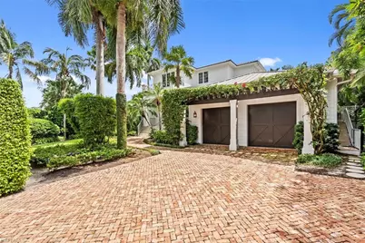 636 14th Ave S, Naples, FL 34102 - Photo 6