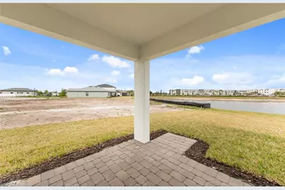 624 Oasis Lake Pl, Lehigh Acres, FL 33936 - Photo 26