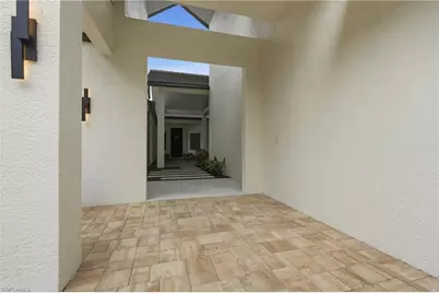 2751 68th St SW, Naples, FL 34105 - Photo 6